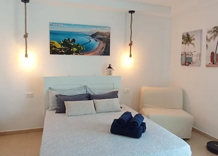 Ocean Front Sunset View *