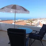 Ocean Front Sunset View Апартаменти Адехе