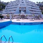 Апартаменти Ocean Front Sunset View *