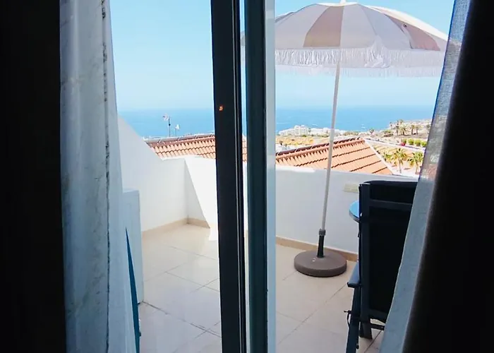 Ocean Front Sunset View Apartment