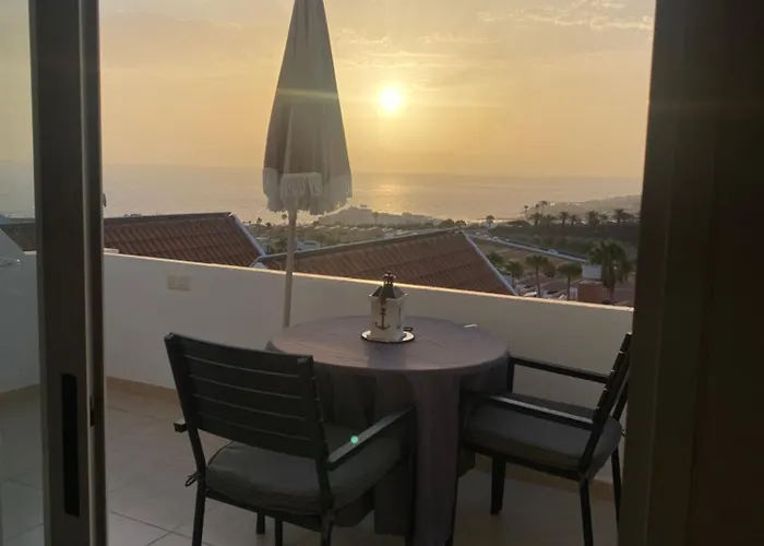 Ocean Front Sunset View *